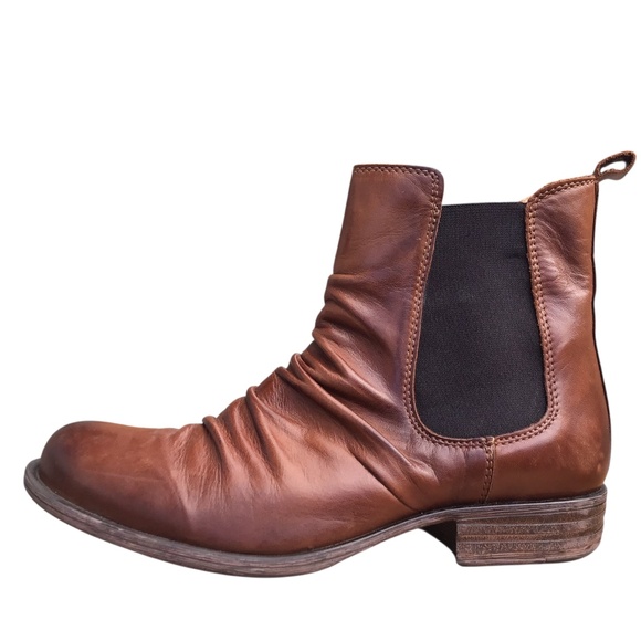 Miz Mooz Boots - Picture 2 of 16